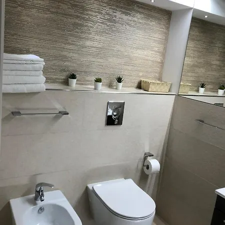 Le Cementhine Apartment *